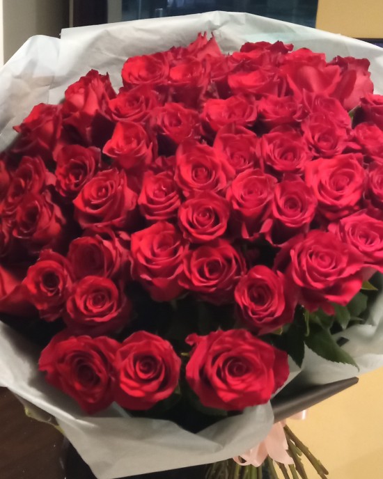 101 Trandafiri Rosii