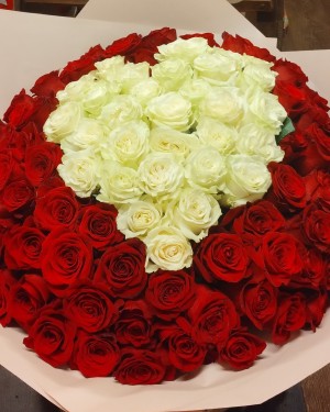 101 Trandafiri Rosii