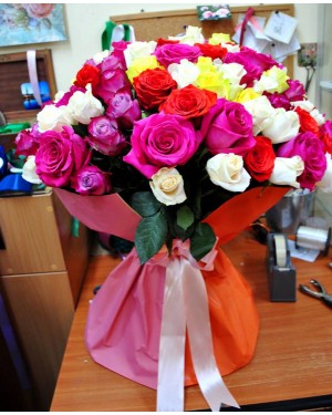 Buchet trandafiri Energique