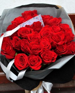 Buchet trandafiri rosii Passion