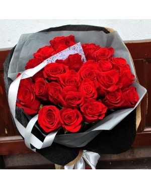 Buchet trandafiri rosii Passion